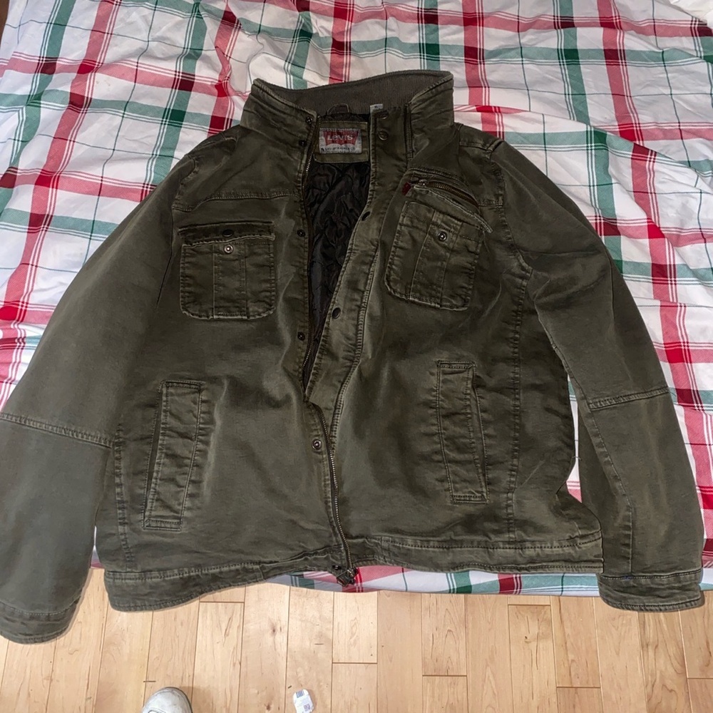 Y2K Levi’s Quilt lined military style Jacket